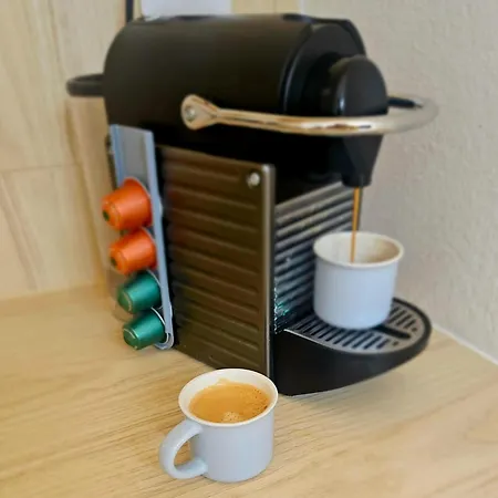 Tiny Loft Samorin - S Privatnym Wellness, Saunou A Virivkou